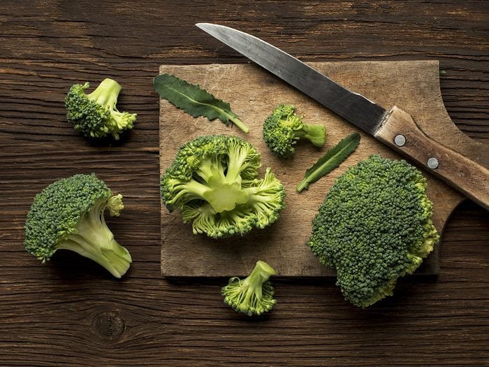 Food parts you shouldn't throw out - chopped broccoli