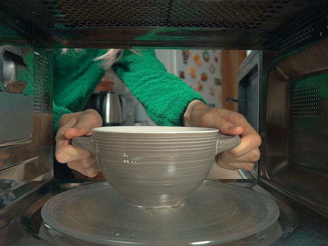 Placing bowl in microwave