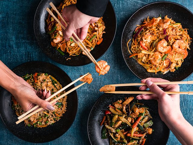 How to eat less - use chopsticks at dinner
