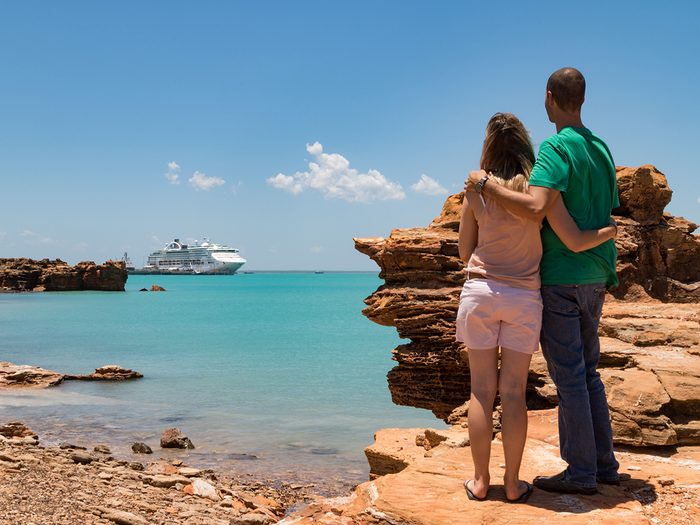Cruise tips - couple on shore excursion