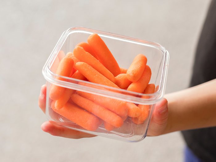 Baby carrots as kid's snack