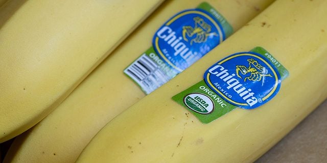 Organic bananas sticker