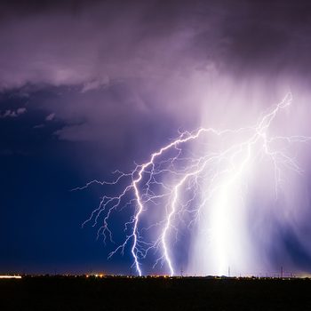 Weather Facts Lightning - Feature Image