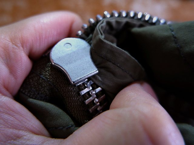 Stuck zipper