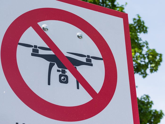 Canada Drone Laws - No drones sign