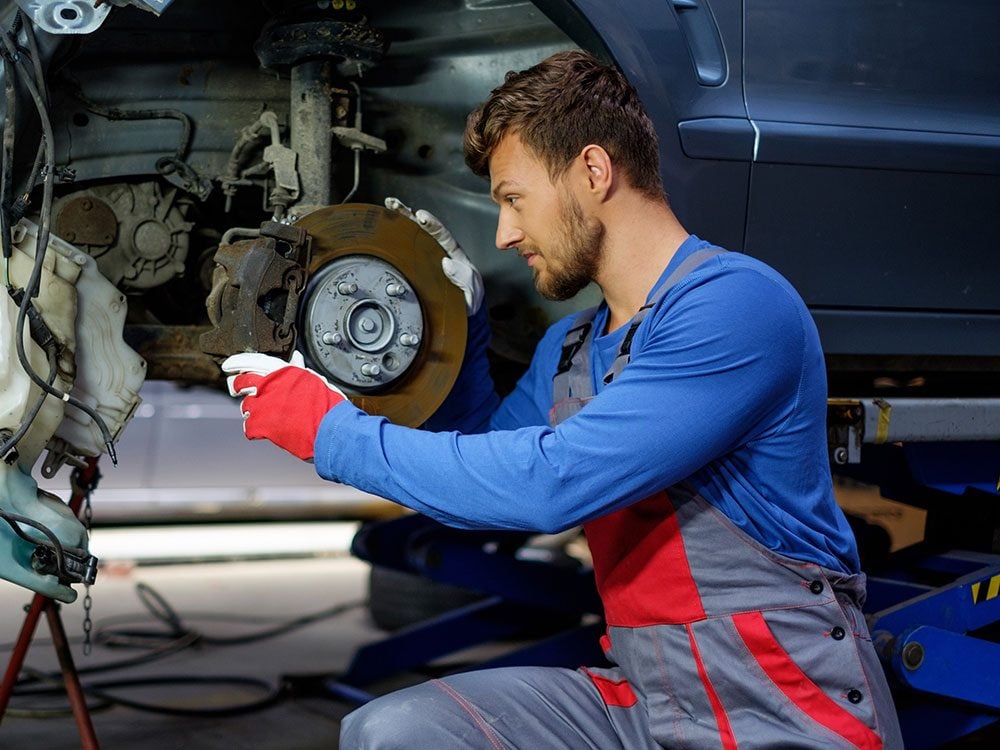 13+ Things Your Auto Mechanic Won't Tell You