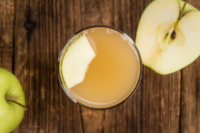APPLE CIDER VINEGAR MORNING DRINK: 5 Incredibly Easy benefits That Works For All