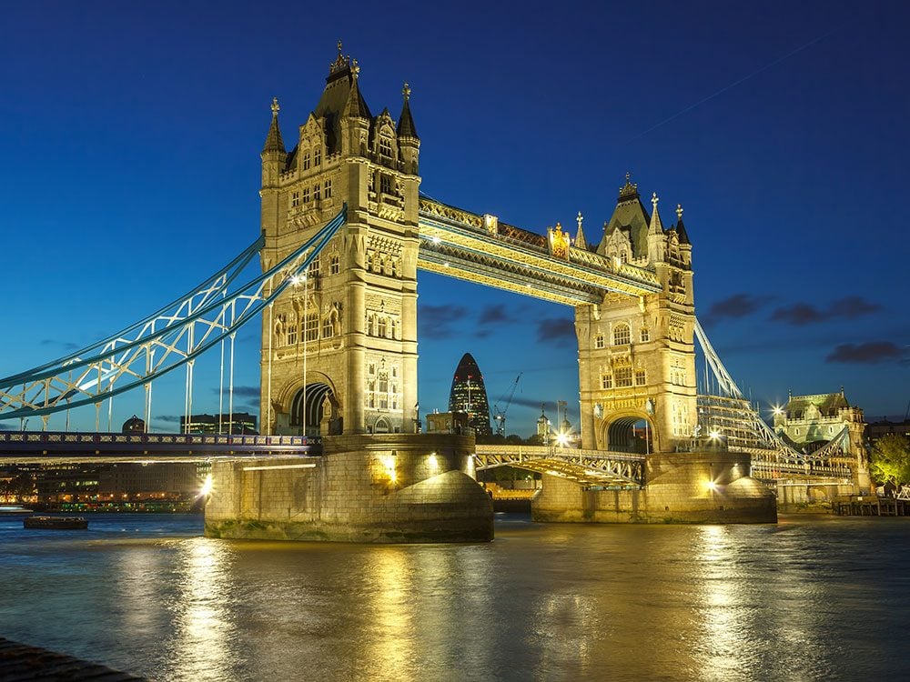 london-attractions-tower-bridge.jpg