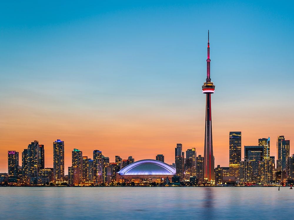 Places To Visit In Canada Toronto - yeeting-life